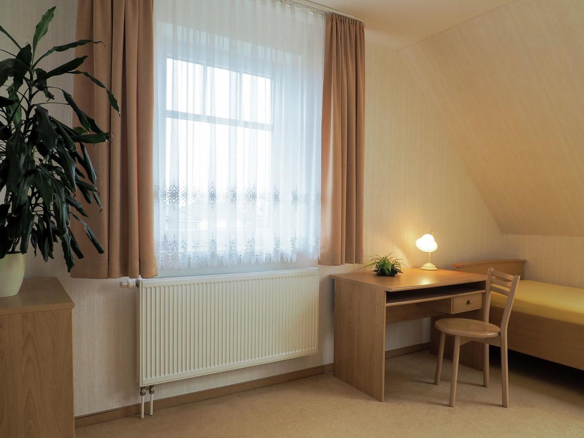 Modern Apartment In Kuhlungsborn With Garden Extérieur photo